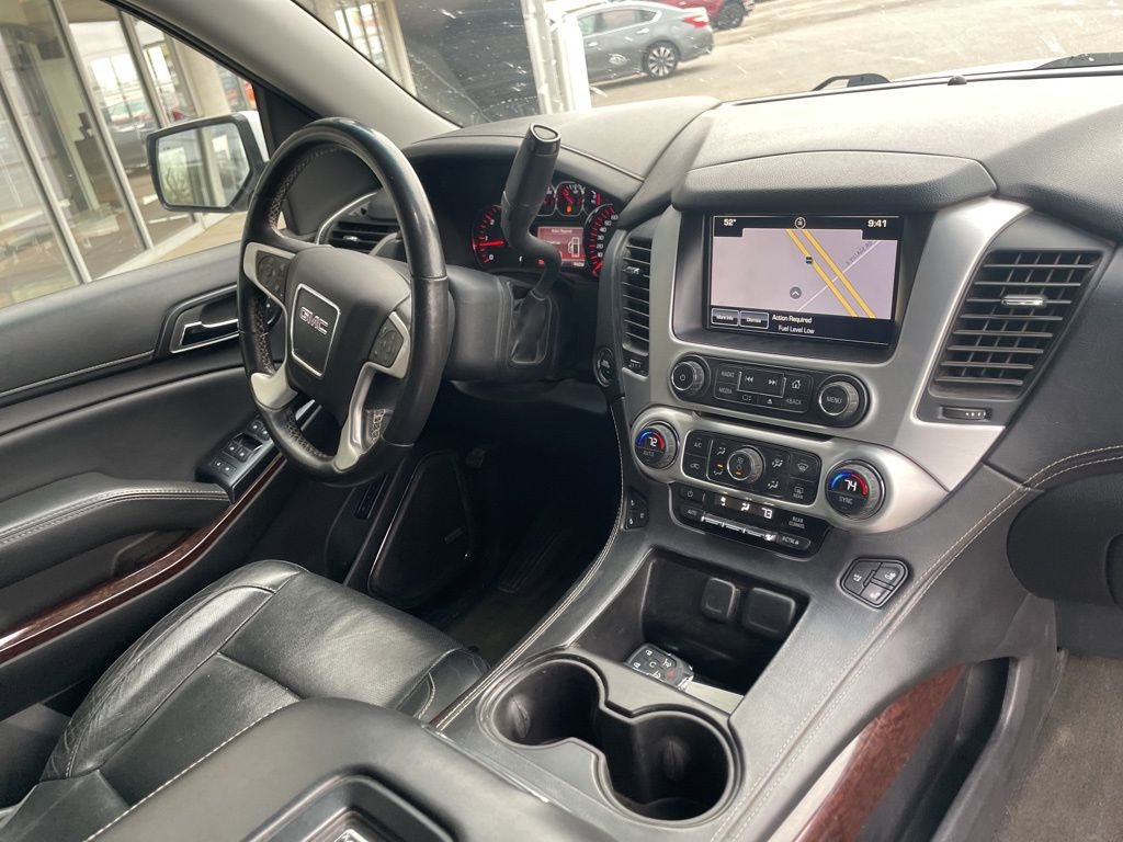 Used 2016 GMC Yukon SLT image 16