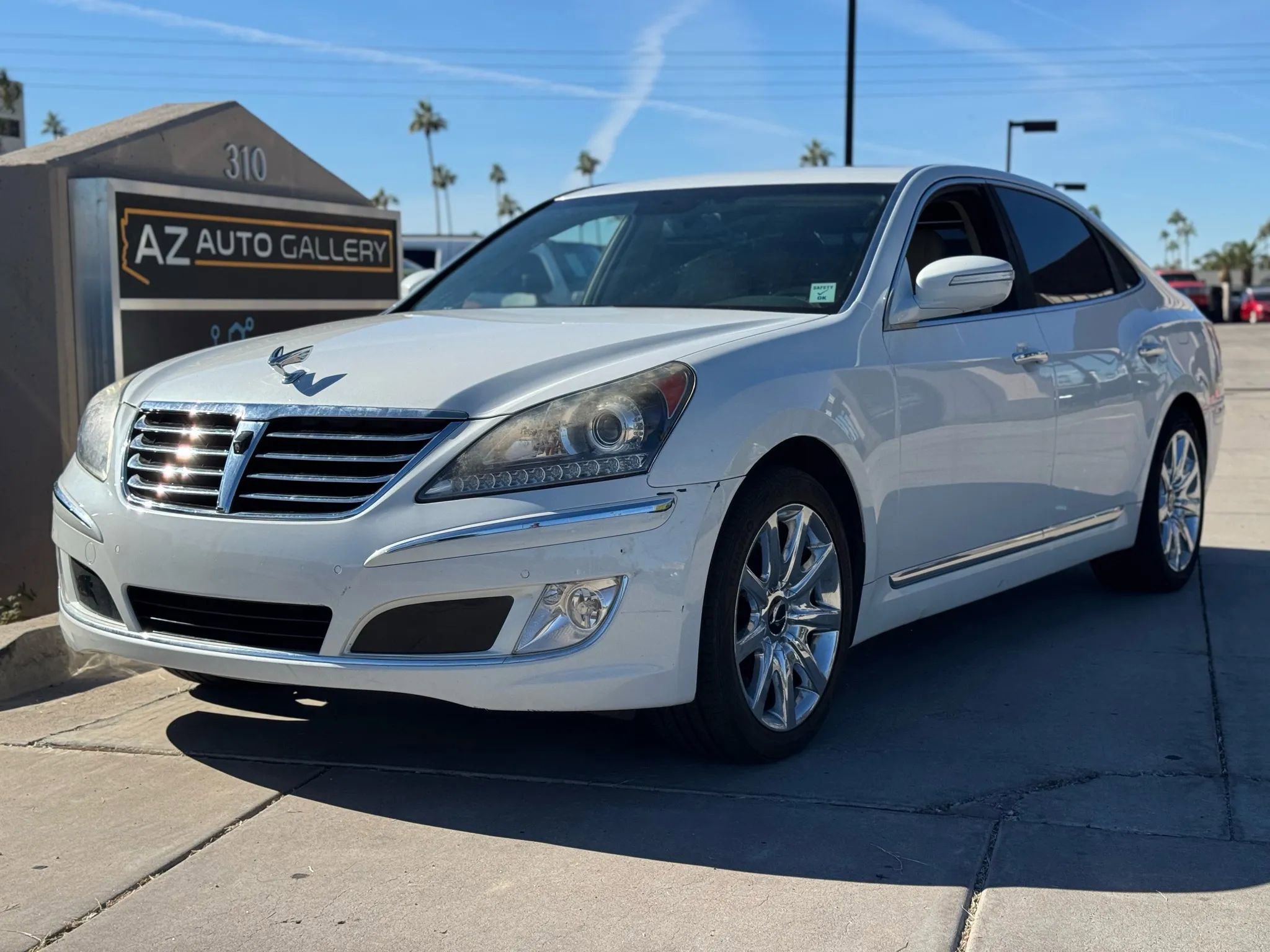 Used 2011 Hyundai Equus Ultimate image 2