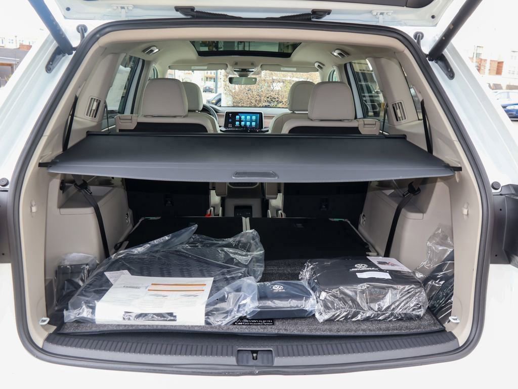 New 2026 Volkswagen Atlas SEL image 8
