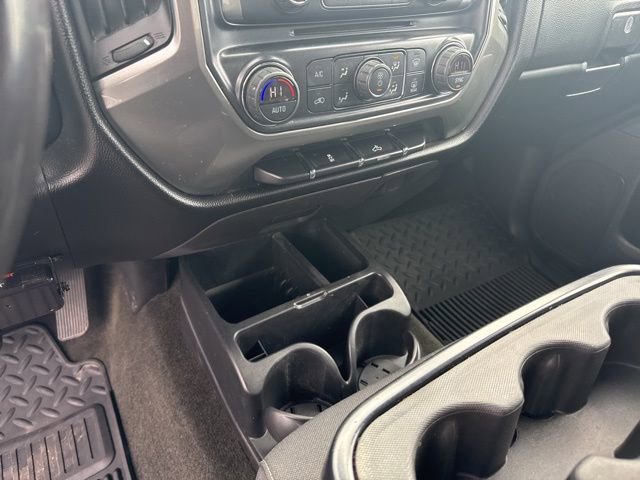 Used 2018 Chevrolet Silverado 1500 LT w/ LT Eassist Package image 25