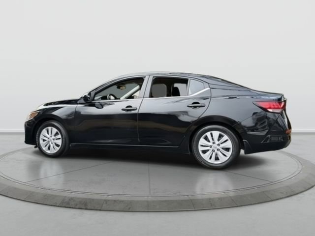 Used 2024 Nissan Sentra S image 4
