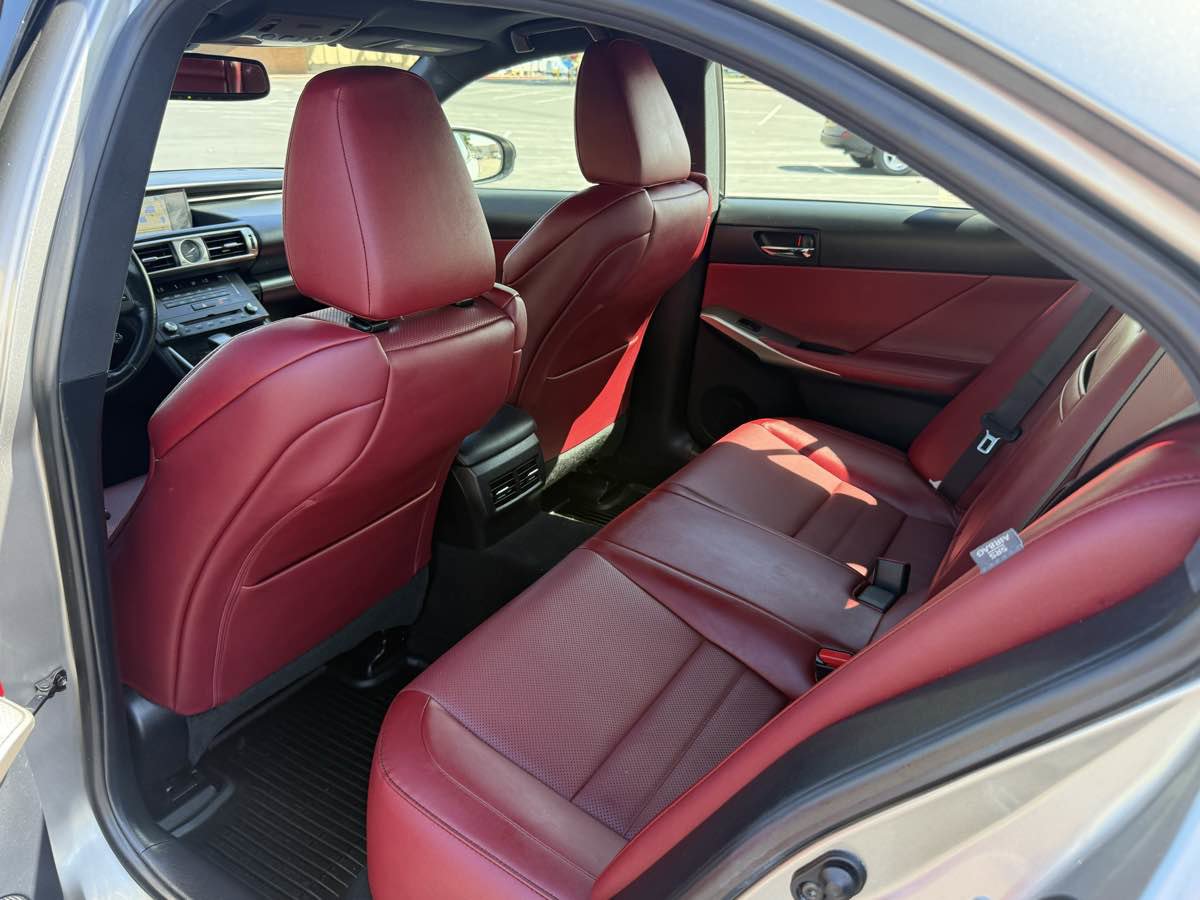 Used 2016 Lexus IS 200t RWD image 23