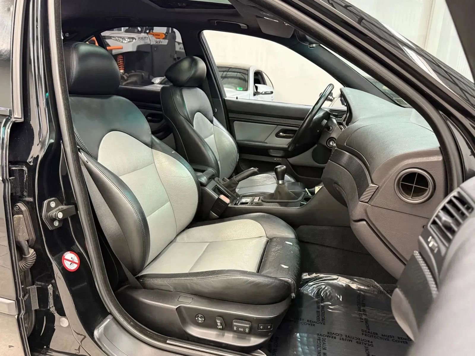 Used 2000 BMW M5 image 23