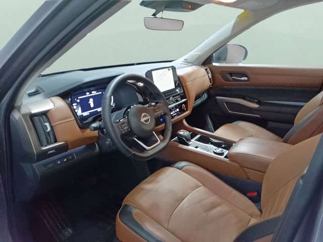 Certified 2023 Nissan Pathfinder Platinum AWD/4WD image 11