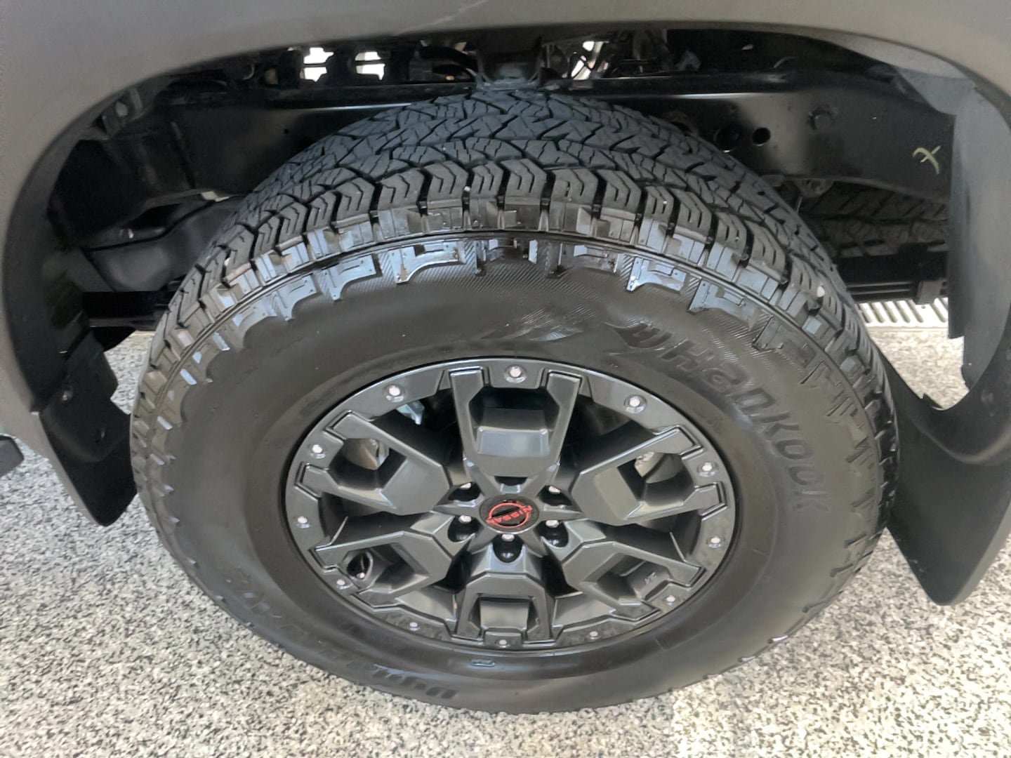 Used 2024 Nissan Frontier PRO-4X w/ Pro Premium Package AWD/4WD image 5