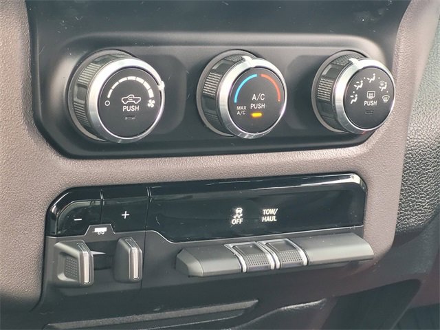 Used 2021 RAM 2500 Big Horn image 24