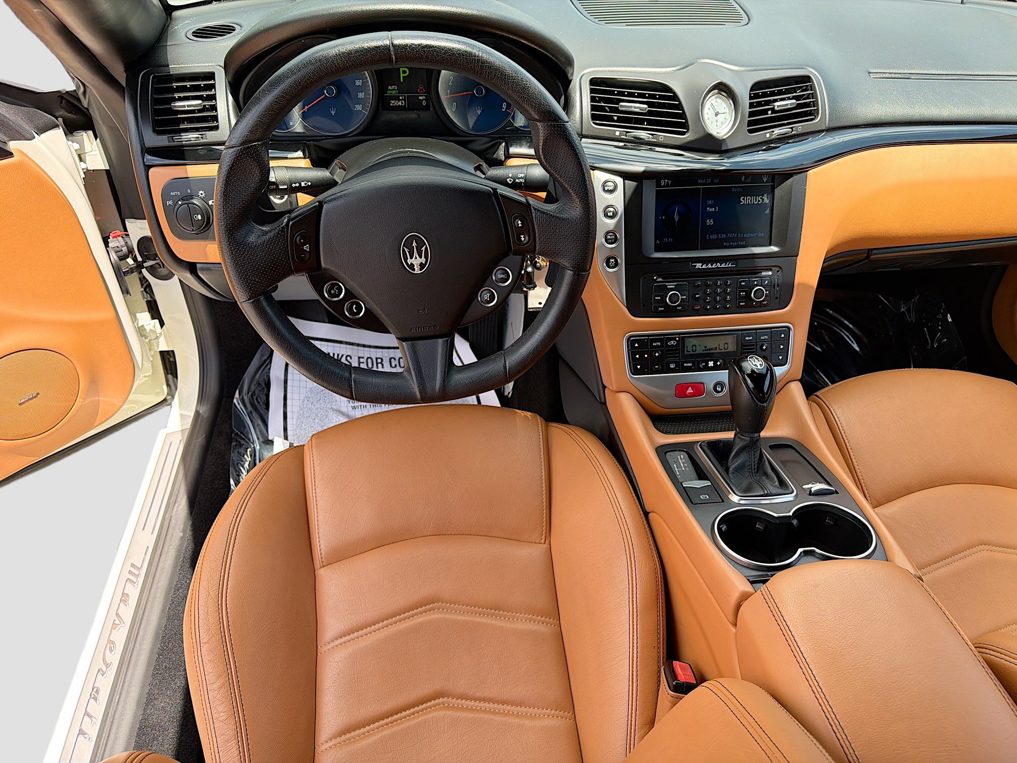 Used 2016 Maserati GranTurismo MC RWD image 16