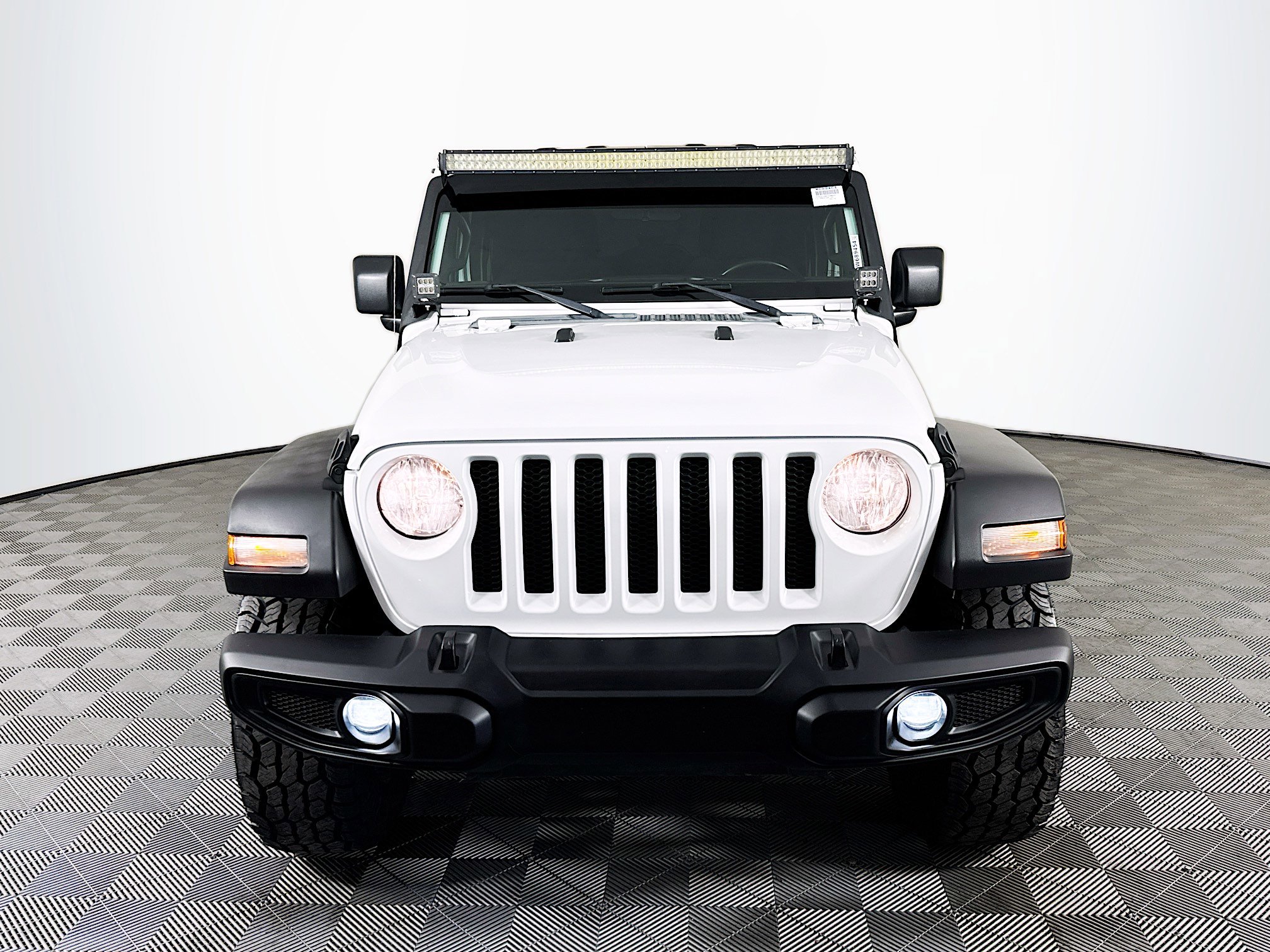 Used 2019 Jeep Wrangler Unlimited Sport S image 2