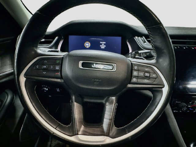 Used 2021 Jeep Grand Cherokee L Limited AWD/4WD image 11