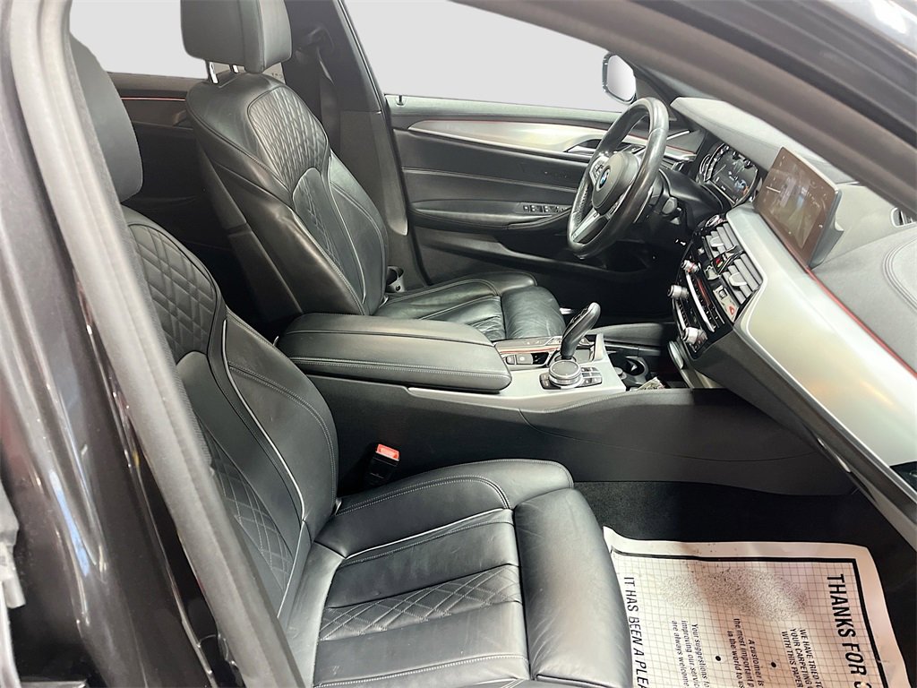 Used 2019 BMW M550i xDrive image 30