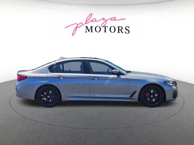 Certified 2023 BMW 530i xDrive w/ M Sport Package AWD/4WD image 4