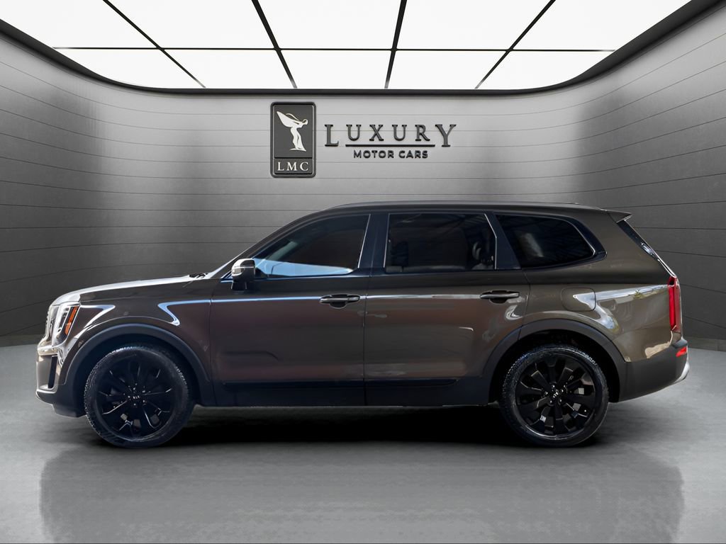 Used 2020 Kia Telluride S w/ S 8 Passenger Seating Package AWD/4WD image 5