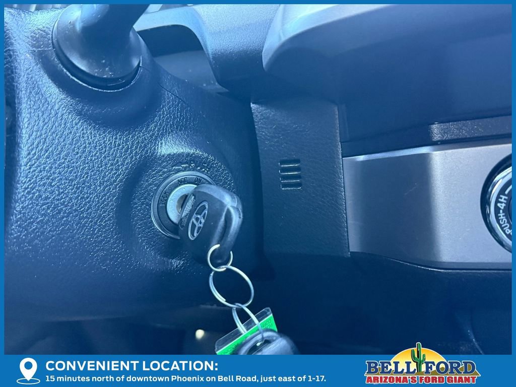 Used 2021 Toyota Tacoma SR5 w/ Trail Edition image 27