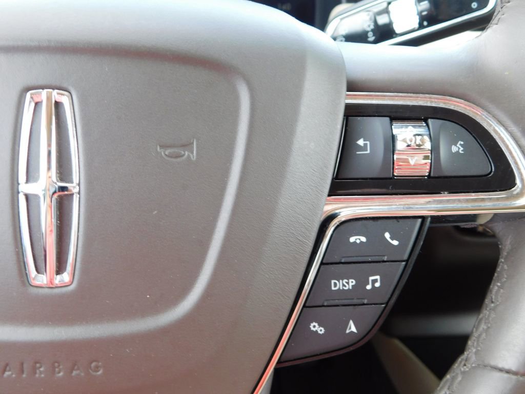 Used 2021 Lincoln Nautilus Reserve w/ Equipment Group 201A image 32