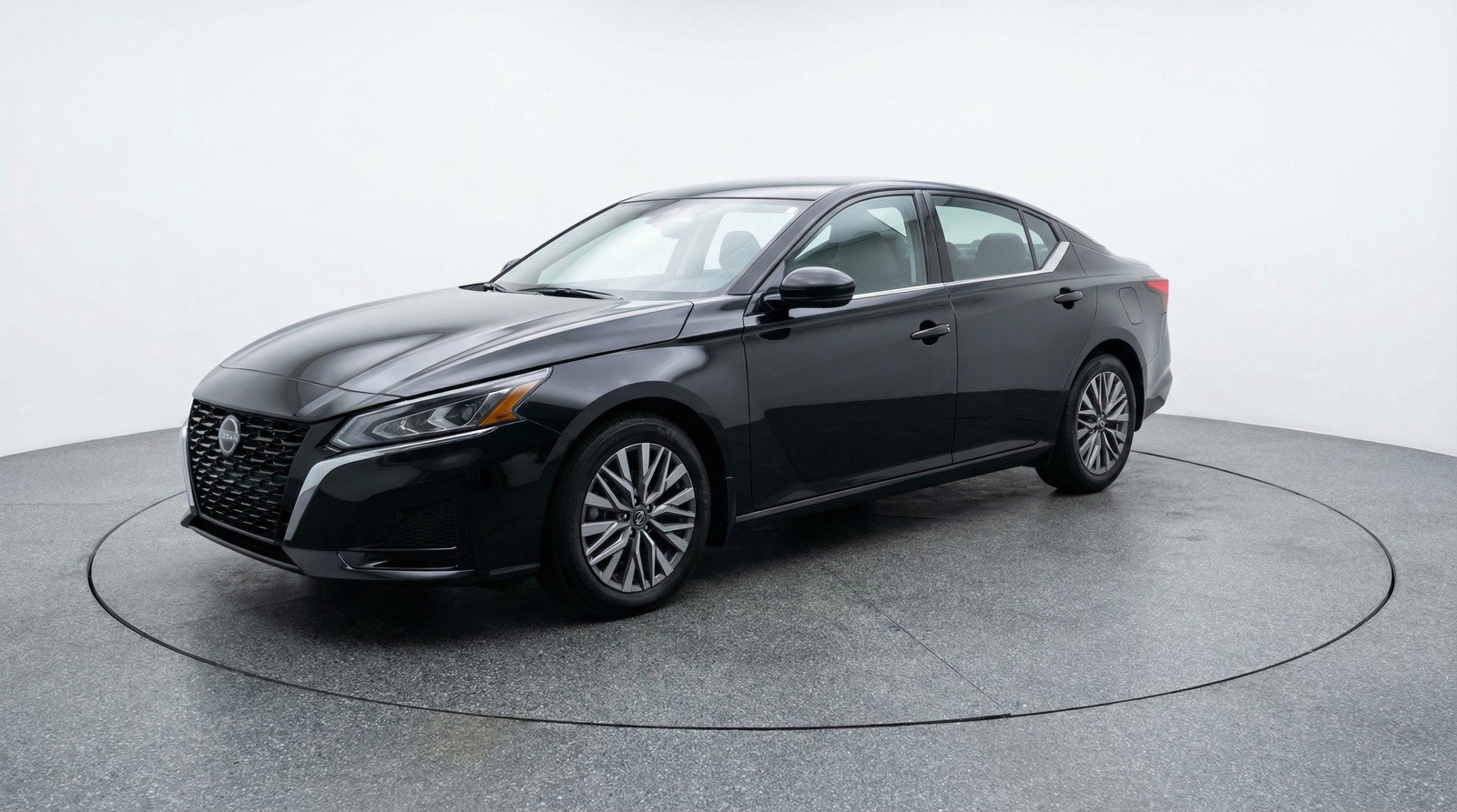Used 2025 Nissan Altima 2.5 SV image 3