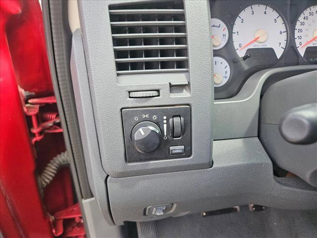 Used 2007 Dodge Ram 1500 Truck ST w/ SXT Group image 16