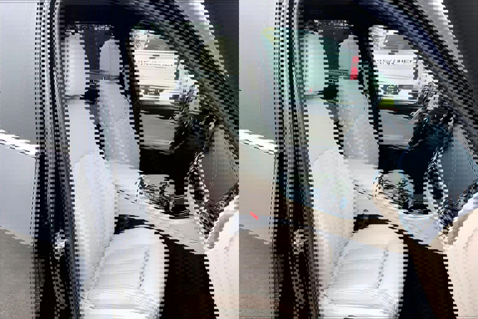 Used 2021 BMW X5 sDrive40i w/ Premium Package image 8