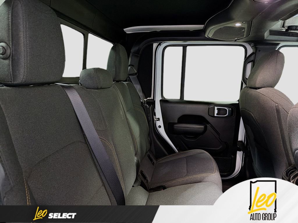 Used 2024 Jeep Gladiator Sport image 25