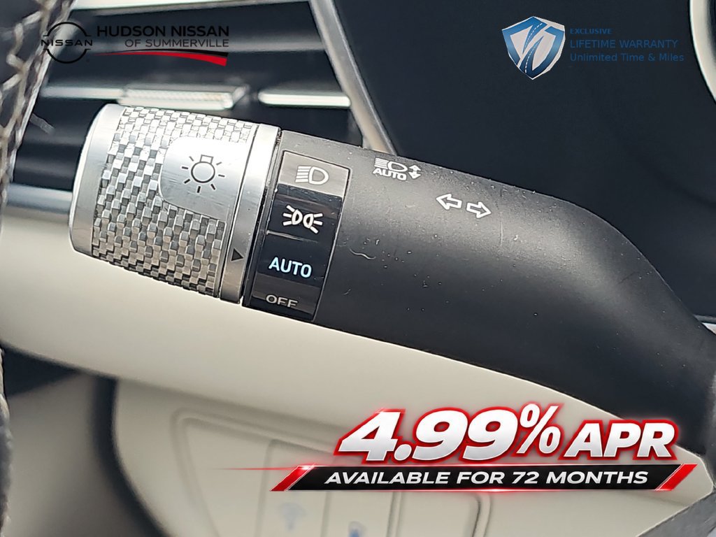 Used 2025 Genesis G70 2.5T AWD/4WD image 36