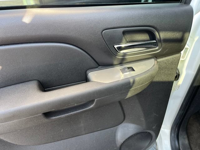 Used 2011 Chevrolet Avalanche LT AWD/4WD image 13