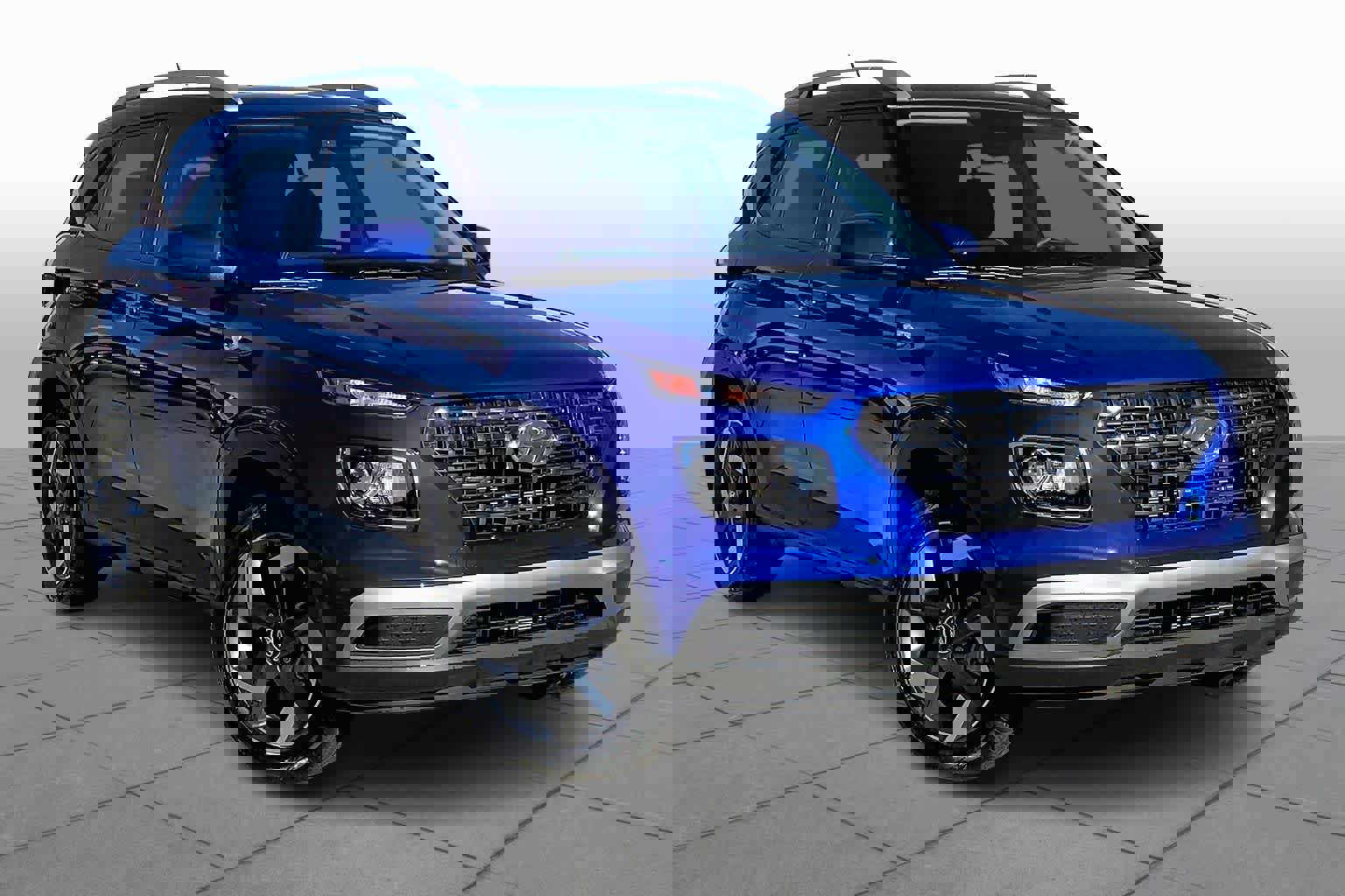 Certified 2025 Hyundai Venue SEL image 2