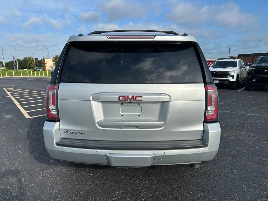 Used 2018 GMC Yukon SLT w/ Premium Edition AWD/4WD image 10