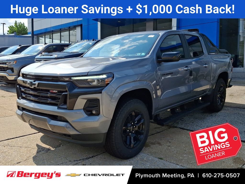 New 2026 Chevrolet Colorado Z71 w/ Midnight Edition AWD/4WD image 1