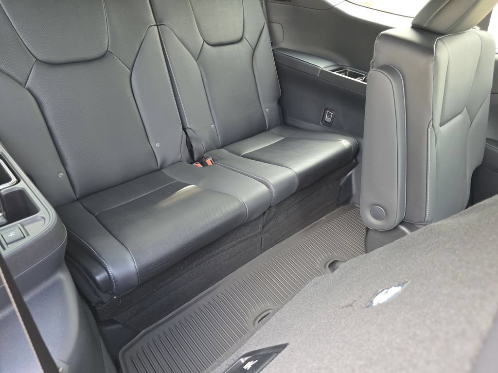 New 2026 Lexus TX 500h AWD image 28