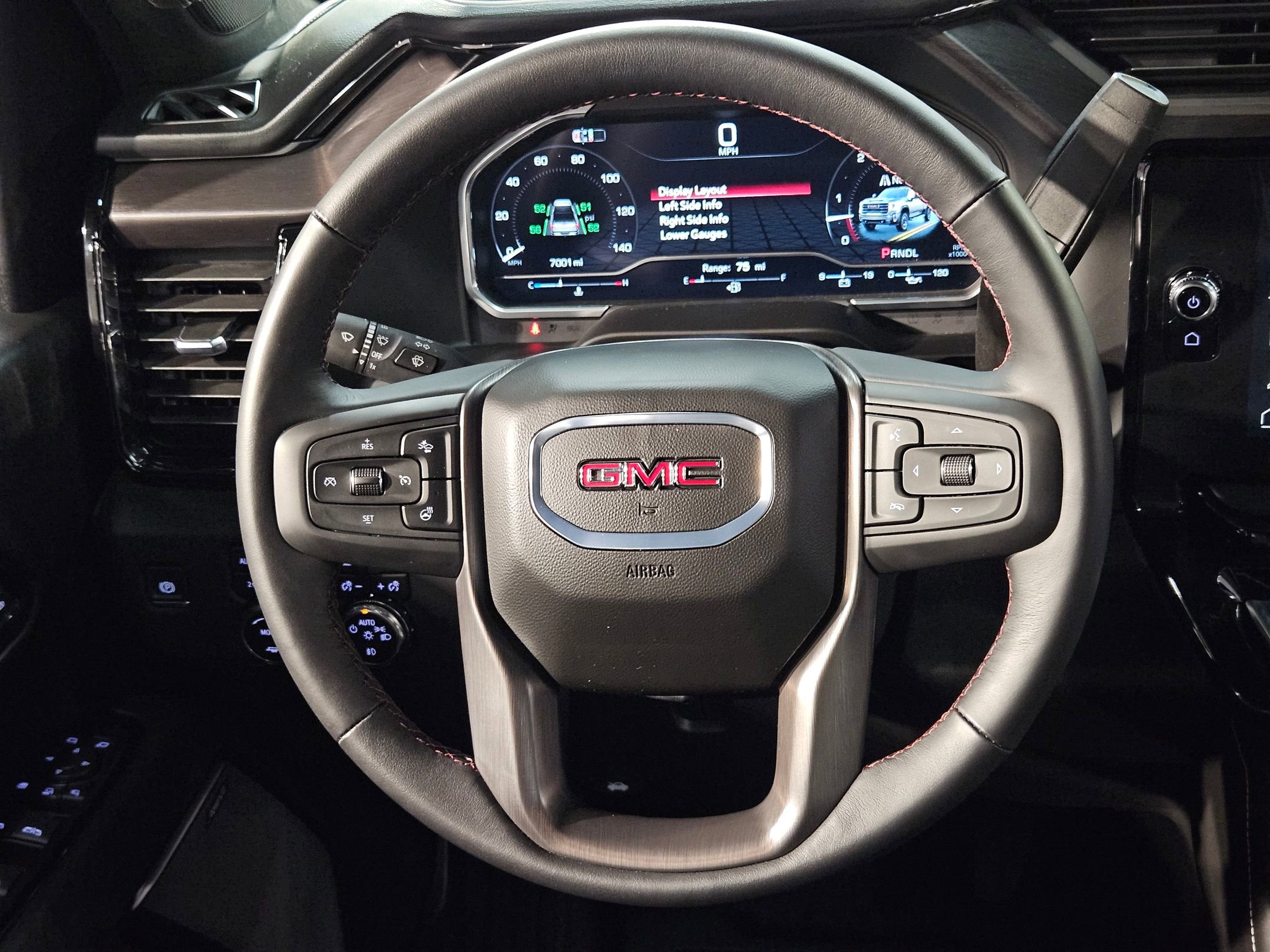 Used 2025 GMC Sierra 2500 AT4X image 28