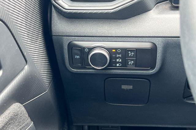 Used 2025 Ford Mustang Convertible RWD image 35