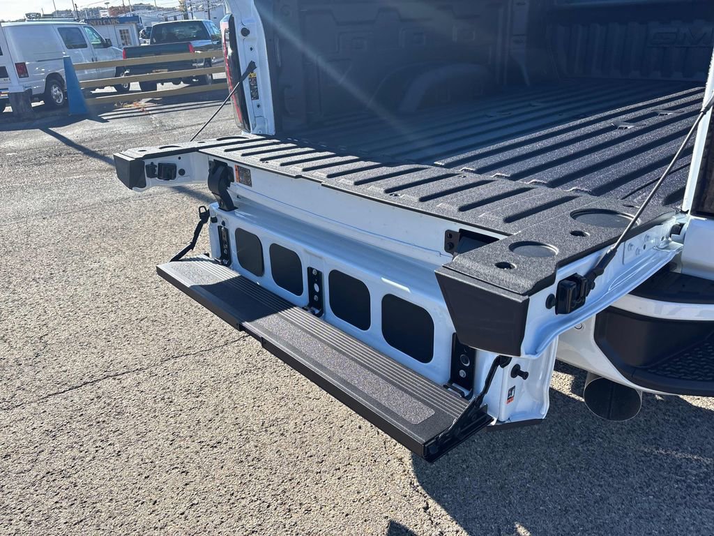 New 2026 GMC Sierra 2500 AT4 w/ Max Trailering Package image 54