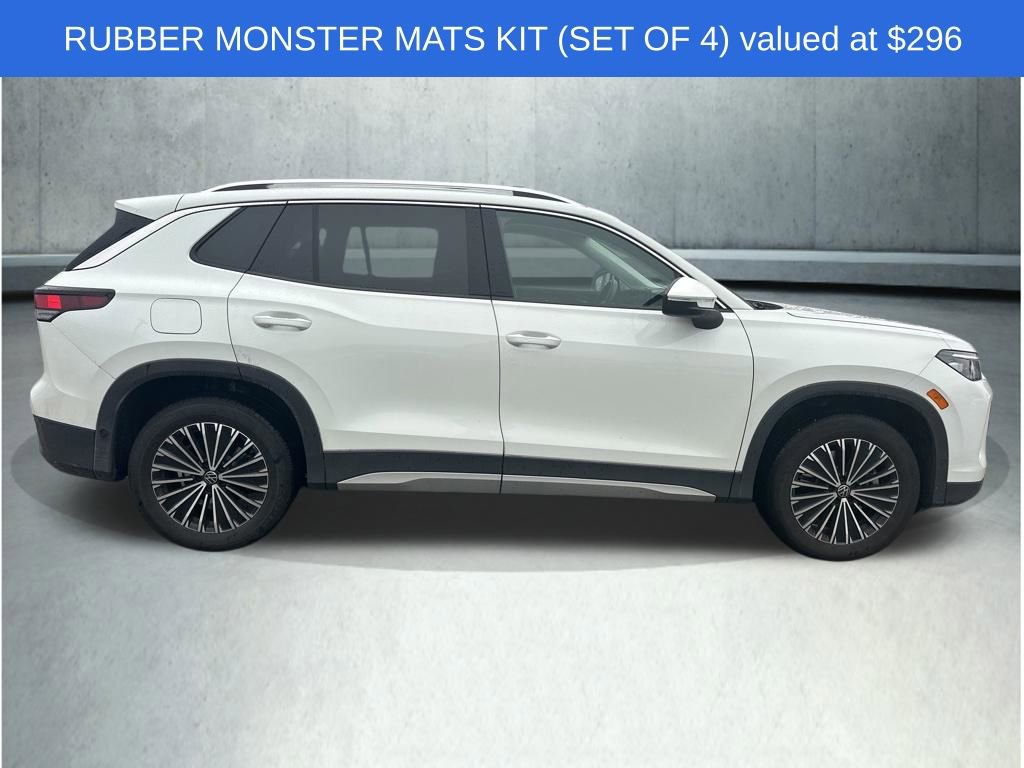 Used 2025 Volkswagen Tiguan S w/ 18" Wheel Package AWD/4WD image 6
