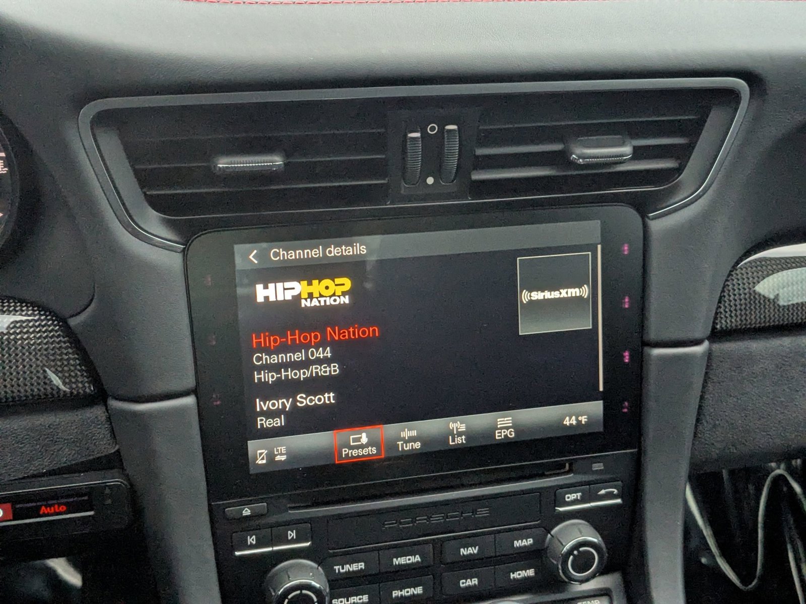 Used 2018 Porsche 911 Targa 4 GTS image 23