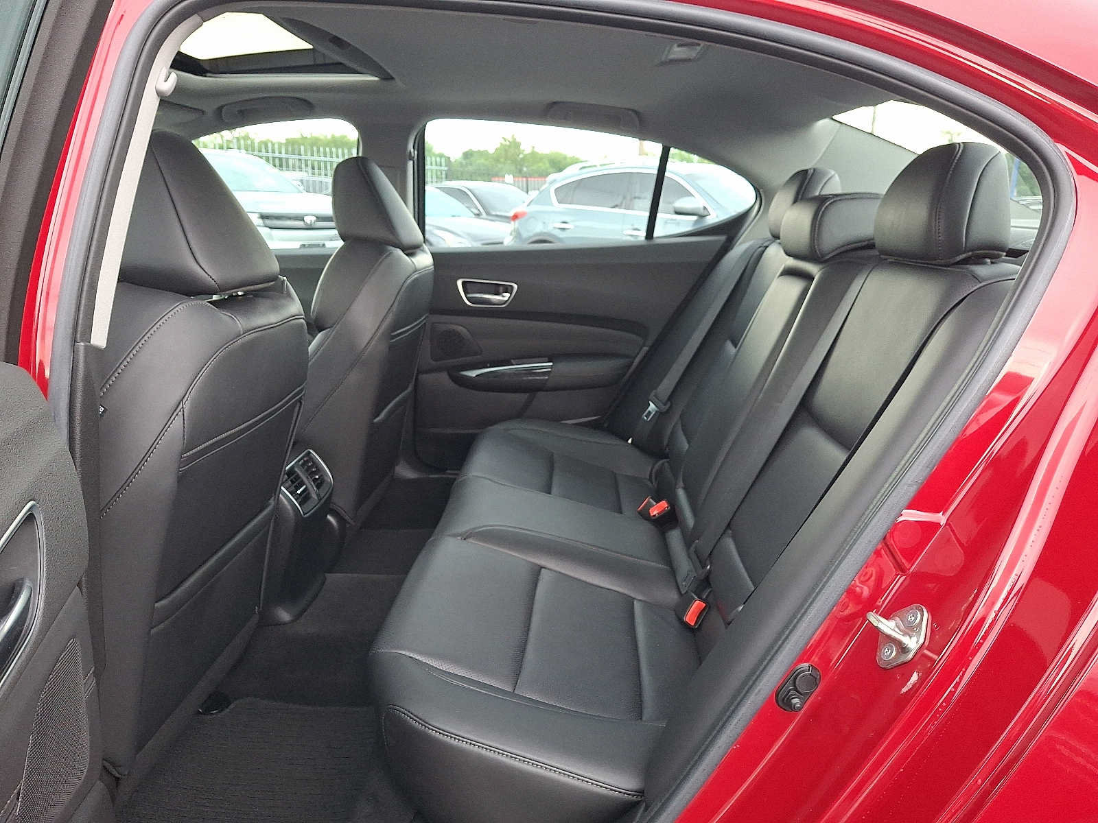 Used 2019 Acura TLX w/ Technology Package FWD image 10