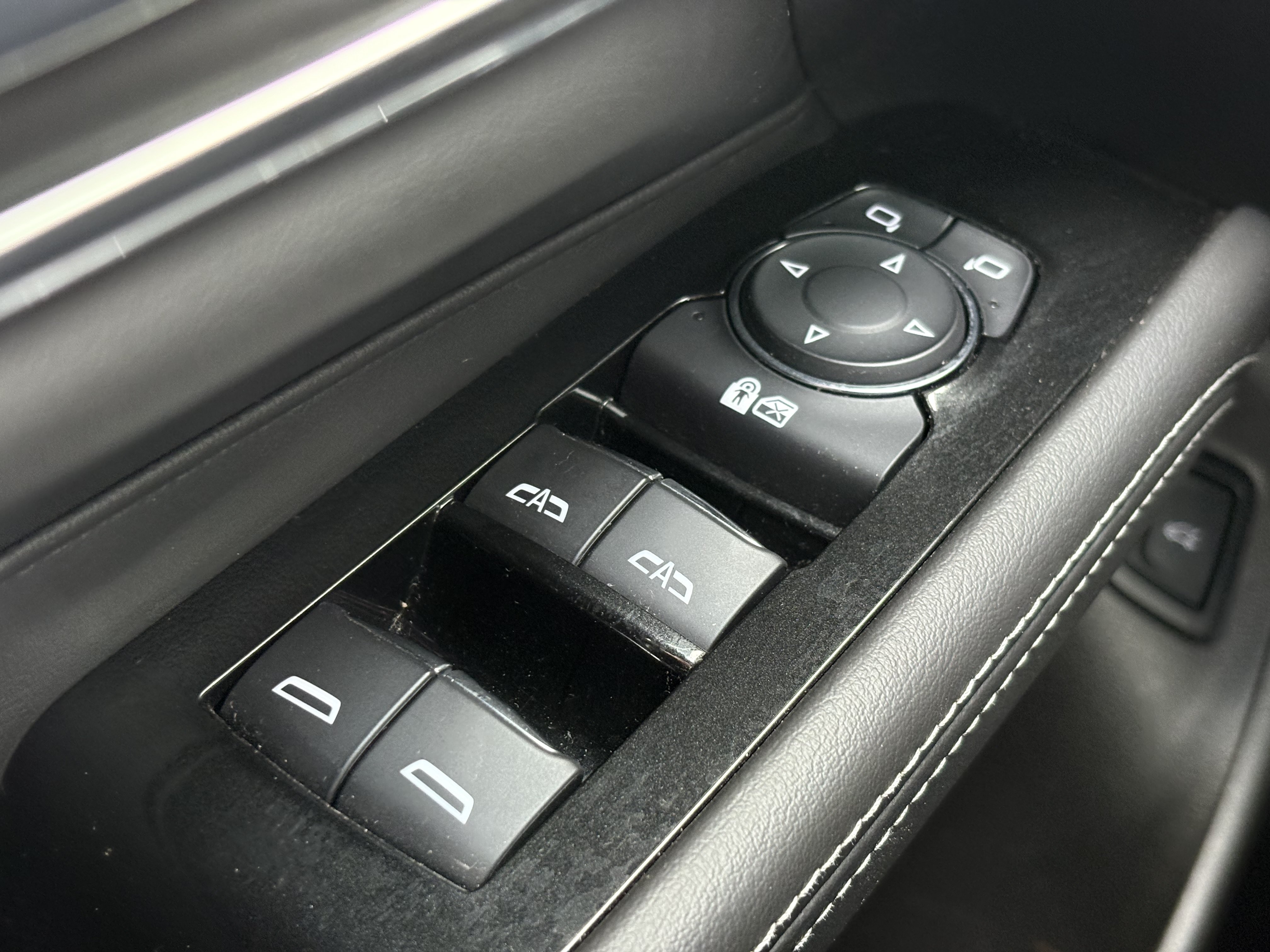 Used 2021 Cadillac CT4 Premium Luxury AWD/4WD image 13