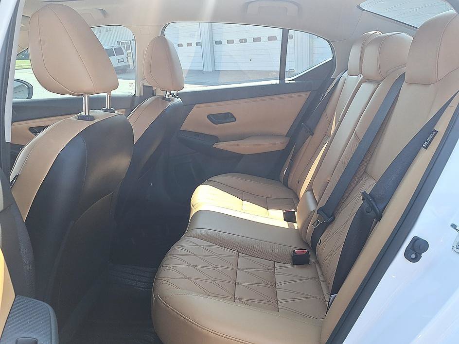 Used 2024 Nissan Sentra SV w/ SV Premium Package FWD image 12