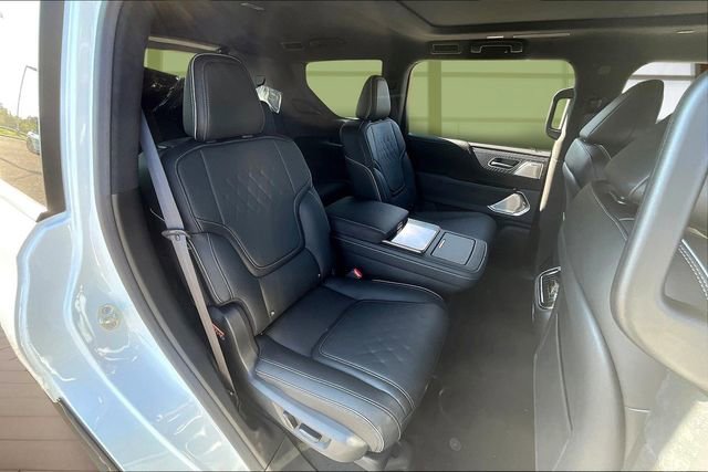 New 2026 INFINITI QX80 Autograph w/ Premium Cargo Package image 27