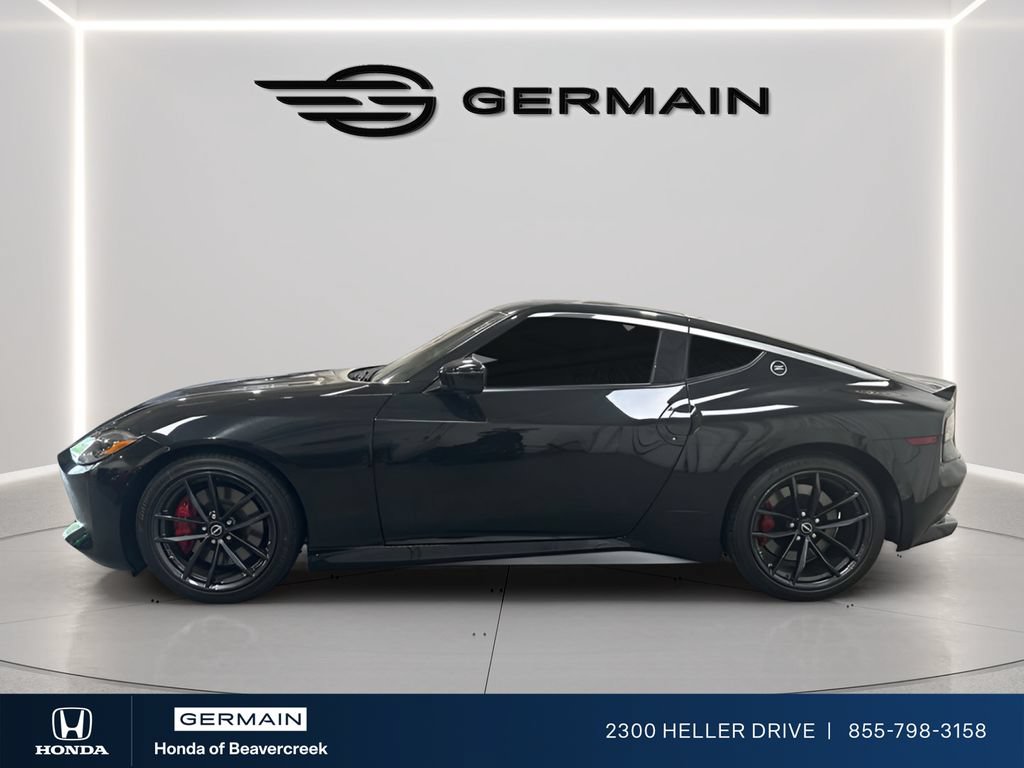 Used 2024 Nissan Z Performance w/ Floor Mat Package RWD image 5