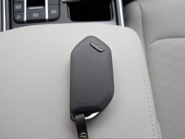 New 2026 Kia Sorento EX FWD image 32