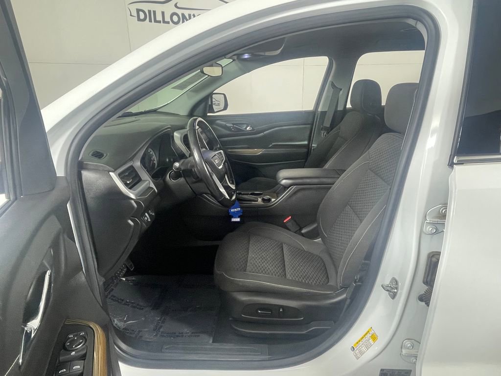 Used 2019 GMC Acadia SLE w/ Driver Alert Package I image 13