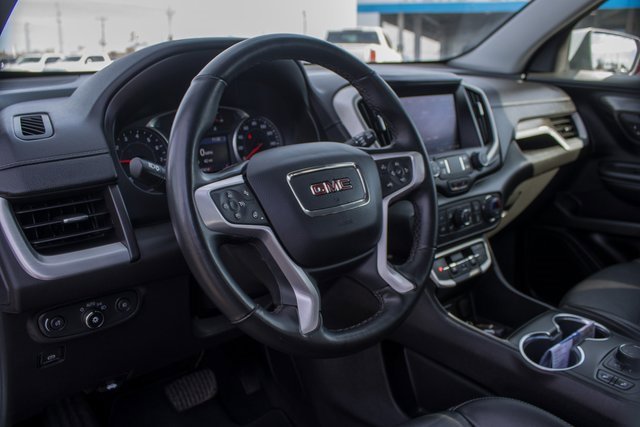 Used 2024 GMC Terrain SLT image 18