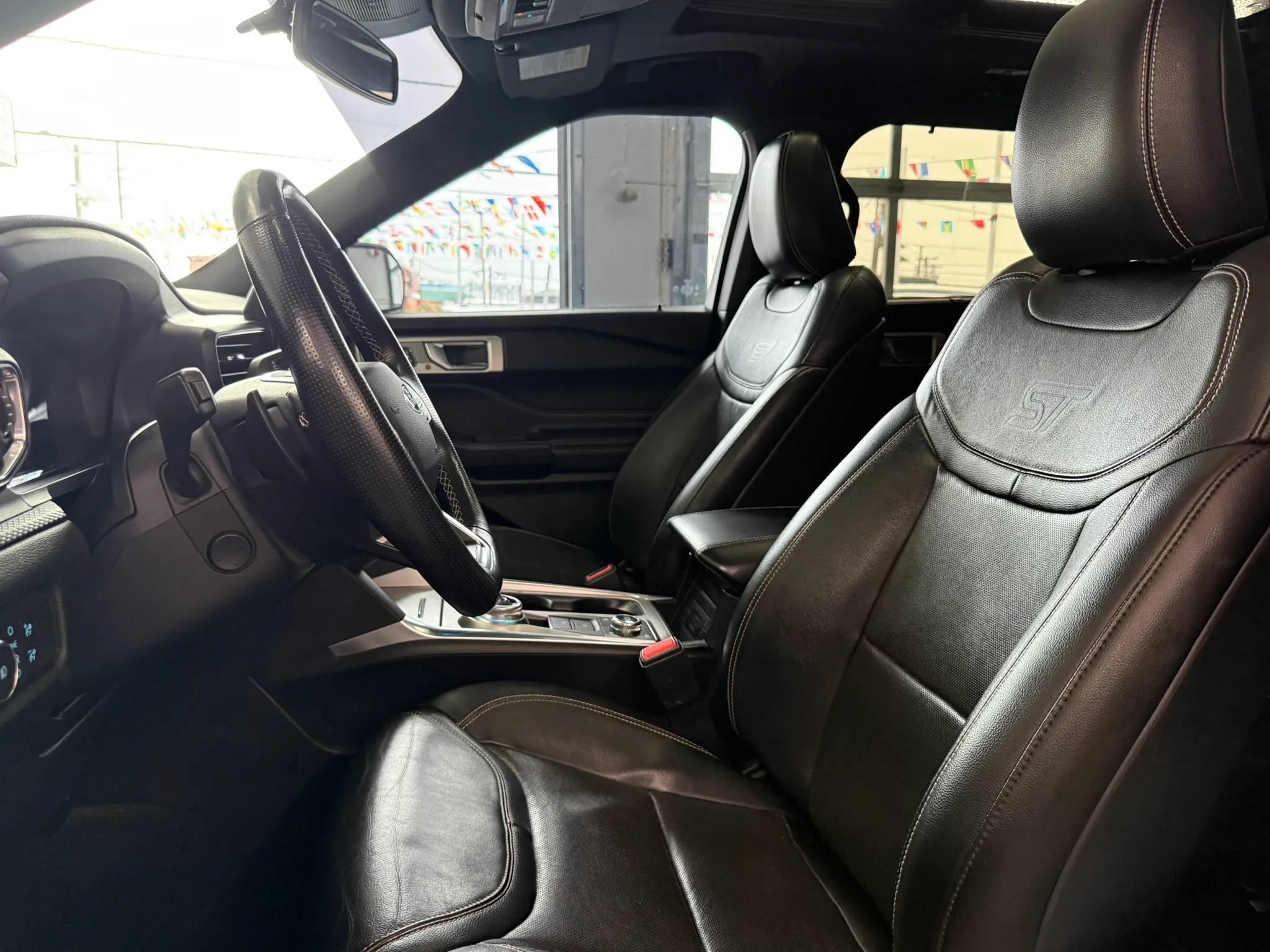Used 2020 Ford Explorer ST AWD/4WD image 8