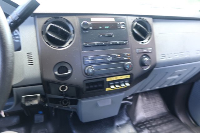 Used 2013 Ford F350 XL w/ Trailer Tow Pkg RWD image 11