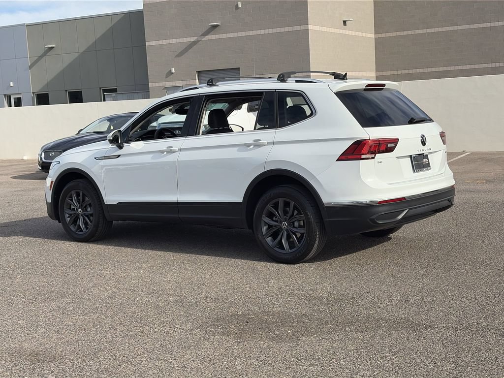 Used 2022 Volkswagen Tiguan SE AWD/4WD image 9