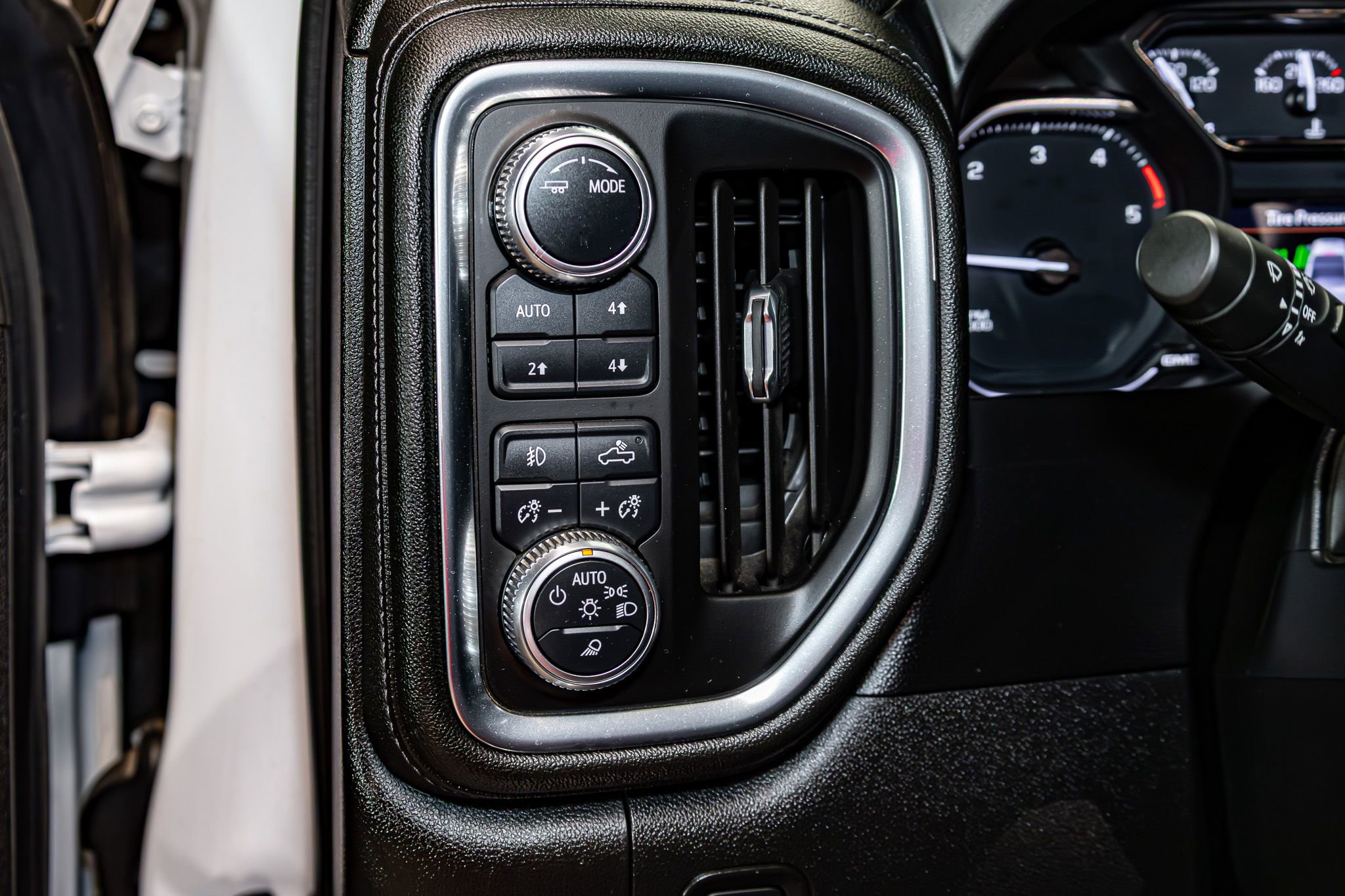 Used 2021 GMC Sierra 2500 SLT w/ SLT Convenience Package AWD/4WD image 20