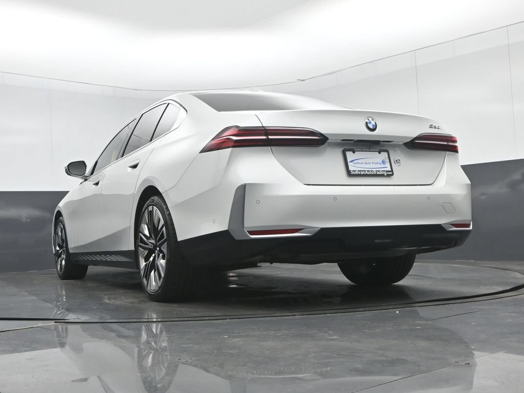Used 2026 BMW 530i RWD image 63