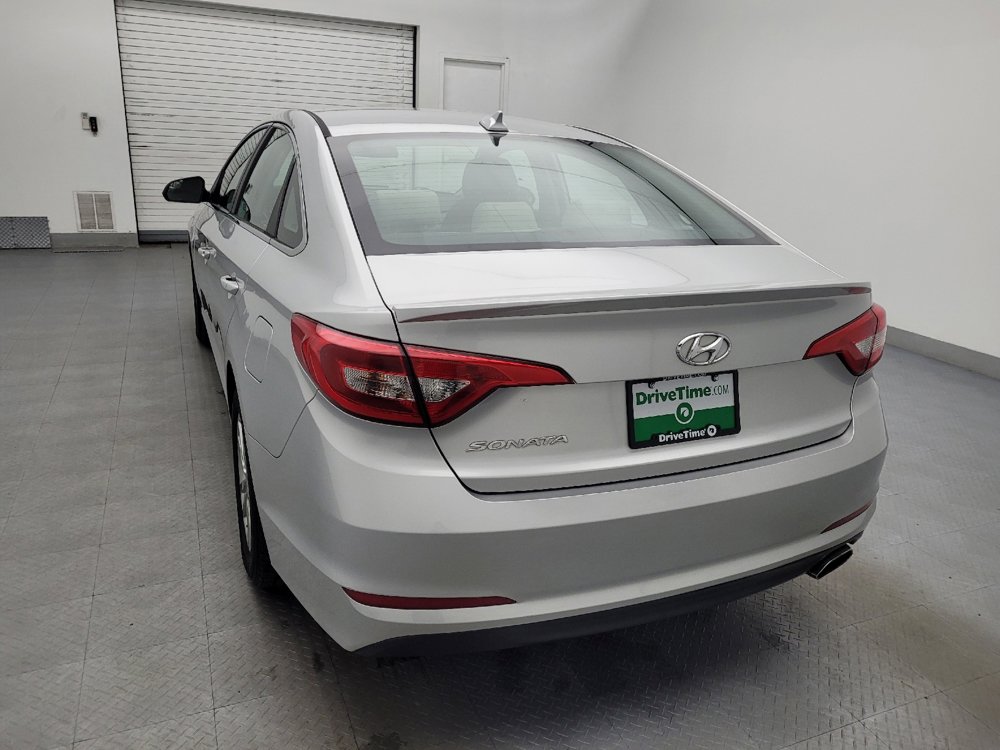 Used 2017 Hyundai Sonata SE image 6