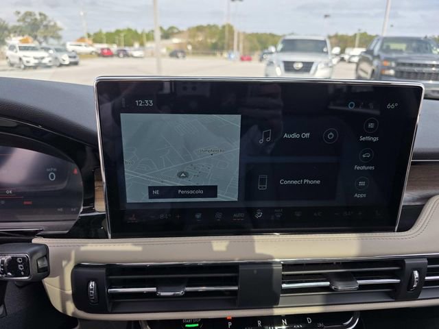 Used 2025 Lincoln Corsair Reserve w/ Jet Appearance Package image 10