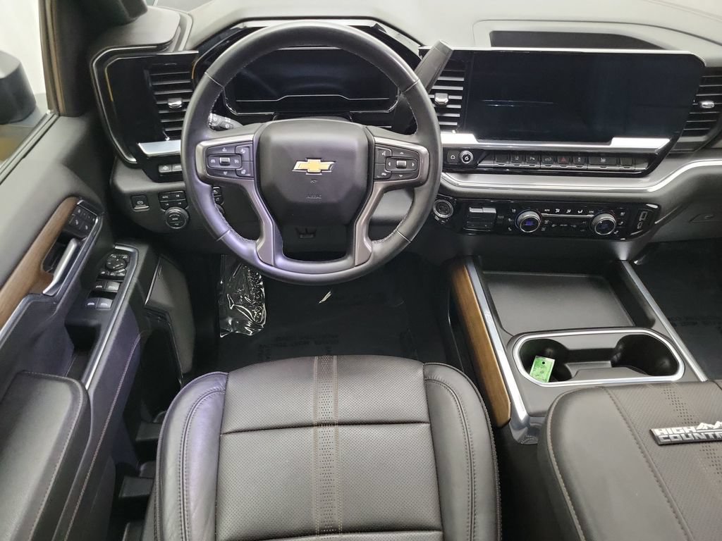 Certified 2024 Chevrolet Silverado 3500 High Country w/ High Country Premium Package AWD/4WD image 13