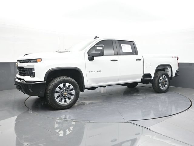 Used 2024 Chevrolet Silverado 2500 Custom w/ Custom Convenience Package AWD/4WD image 7